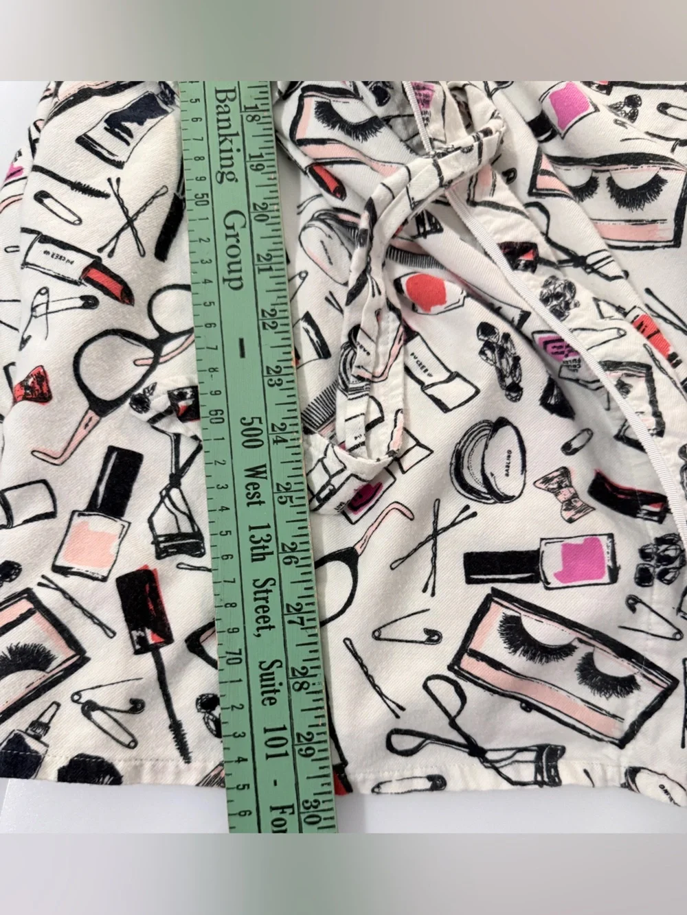 kate spade White Mini Getting Ready Cotton Blend Robe with Makeup Print L/XL